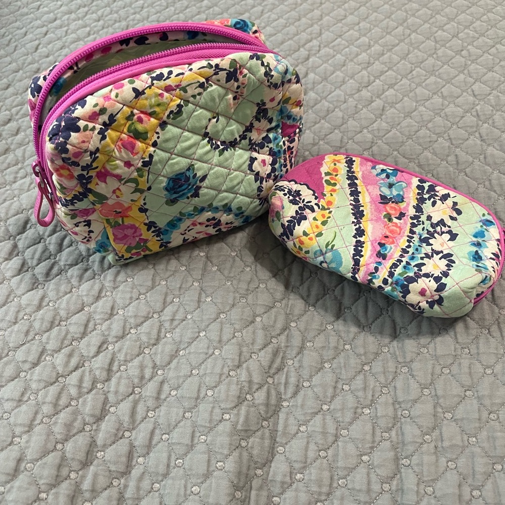 Vera Bradley Makeup/Travel Bag